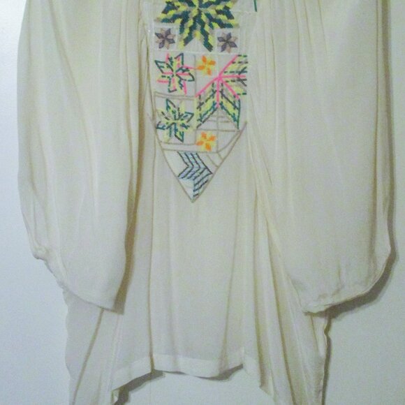 Anthropologie Tanvi Kedia Embroidered Beads Sequins Kimono Top Small EUC - Picture 3 of 6